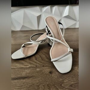 Zara White Strappy Block Heel, Size 38(7.5)
